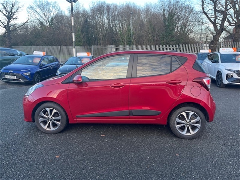 Hyundai I10 1.2 Premium Se Hatchback Euro 6 8 Red #6