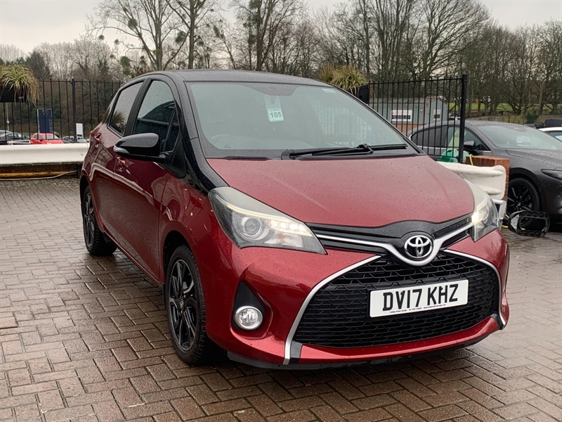 Toyota Yaris 1.33 Dual Vvt-i Design Hatchback Red