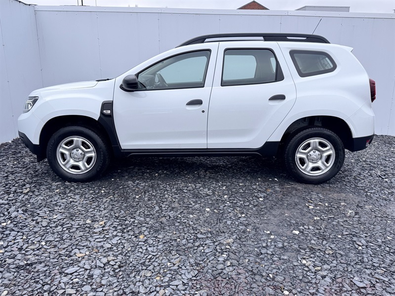 Dacia Duster 1.0 Tce Essential Suv Euro 6 S GV71EGY White #4
