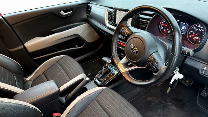 Kia Stonic 1.0 T-gdi 2 Black #9