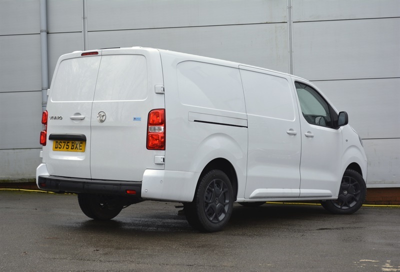 Vauxhall Vivaro 1.5 Turbo D Pro XL Panel Van 6Dr Lwb White #5