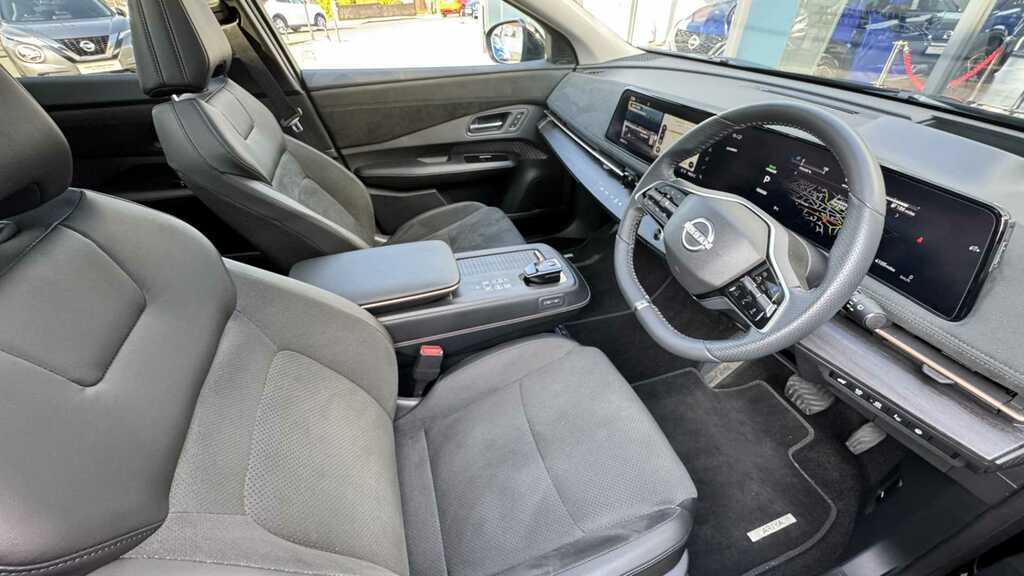 Nissan Ariya 178Kw Evolve 87Kwh 22Kwch GK75FMX Black #6