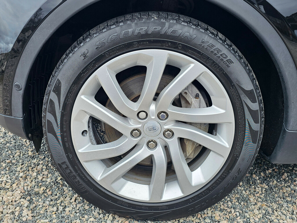 Land Rover Discovery 3 .0 Hse Sdv6 01 03 2019 Black #4