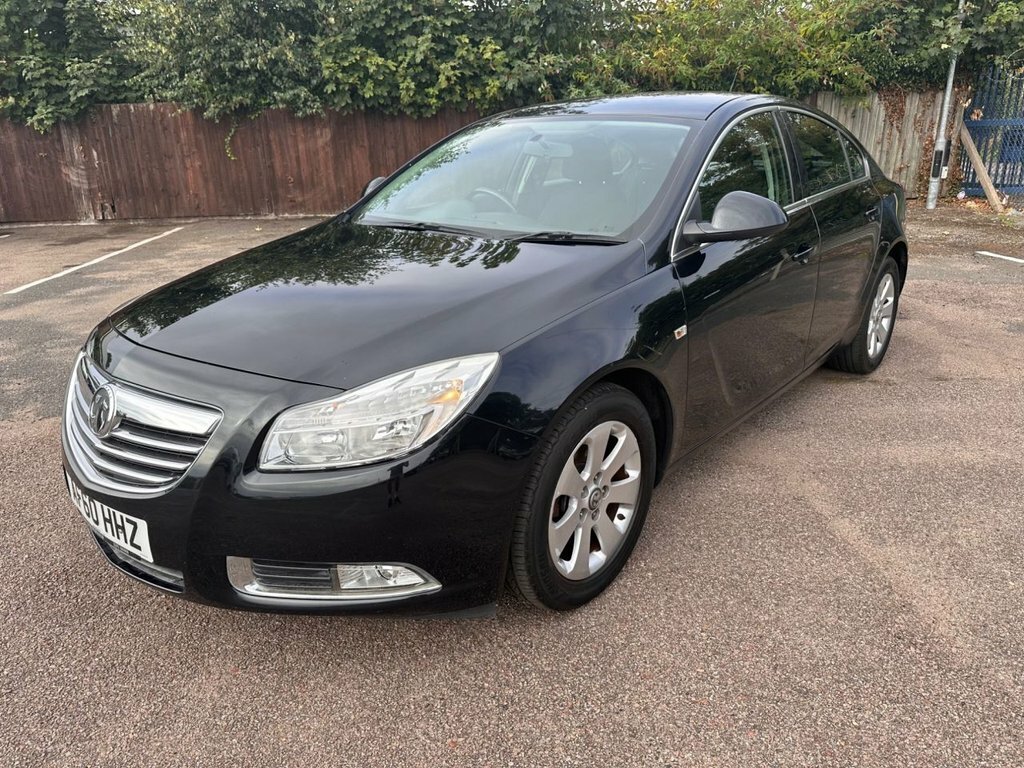 Vauxhall Insignia 1.8L Exclusiv Black #3