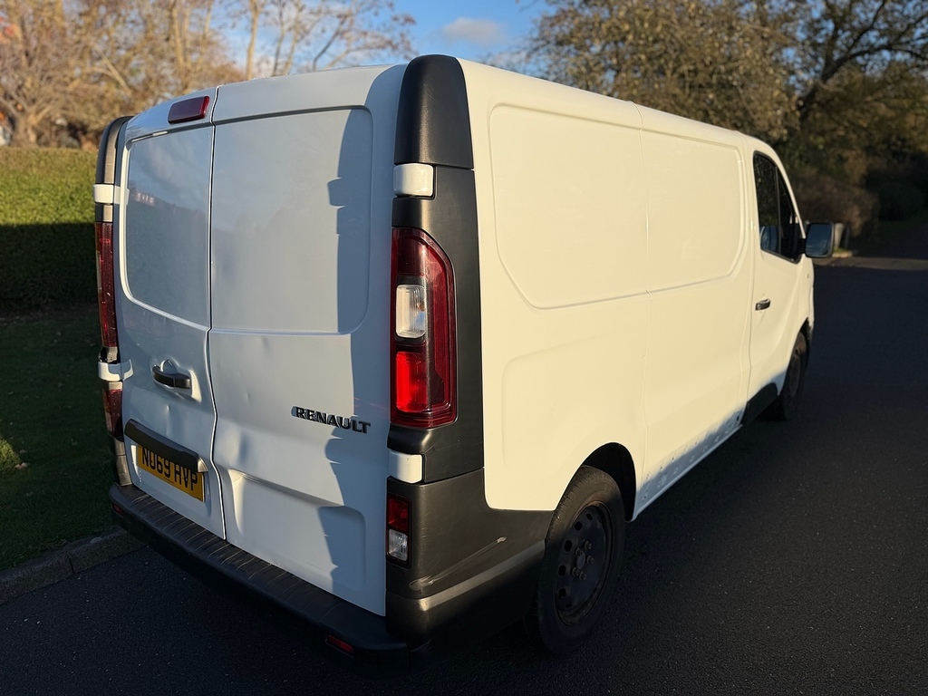 Renault Trafic Dci Energy 28 Business U3073 Ulez NU69HVP White #3