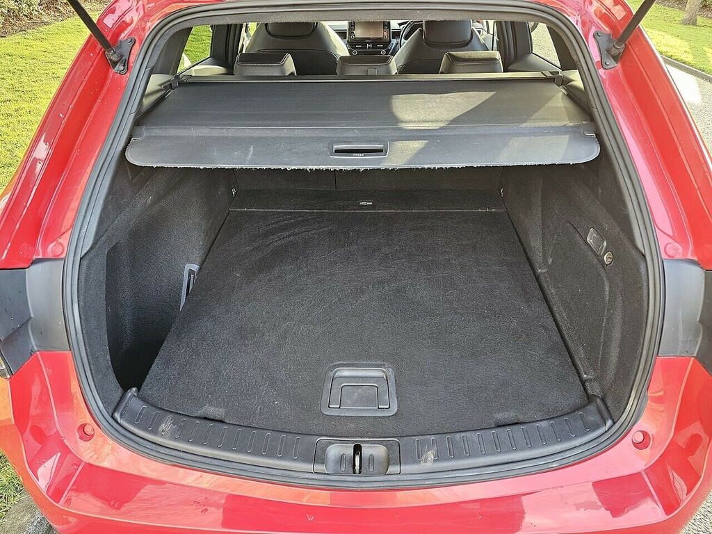 Toyota Corolla Vvt-h Gr Sport U3085 Ulez VK70PNO Red #5
