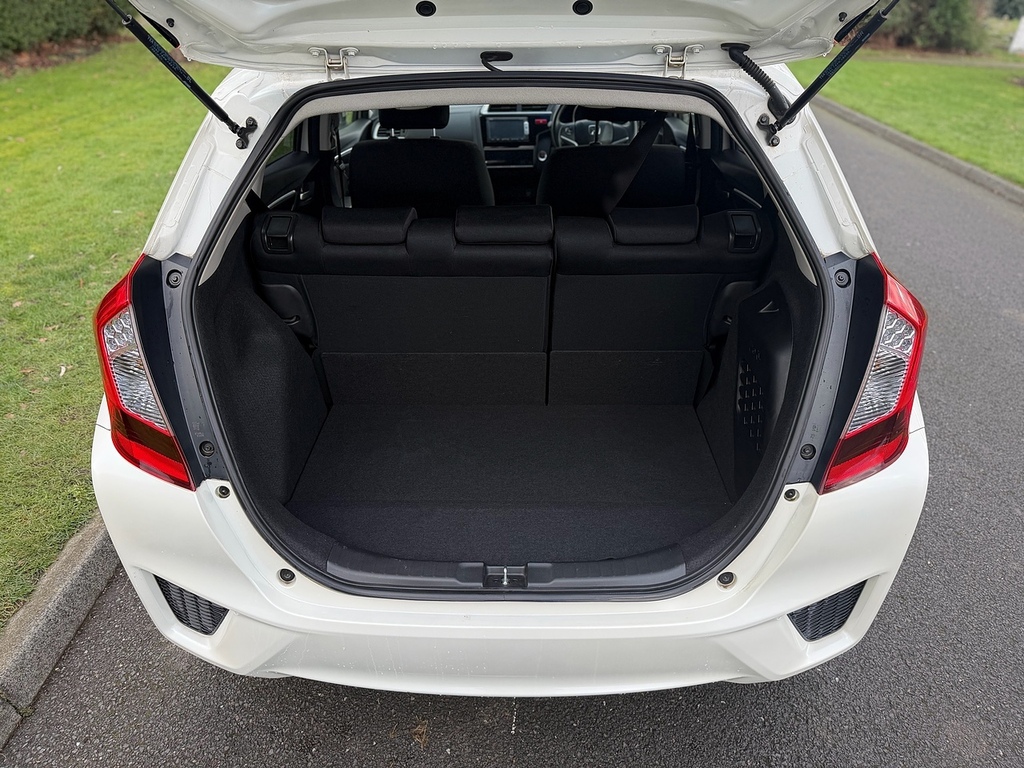 Honda Fit Fit U3203 White #6