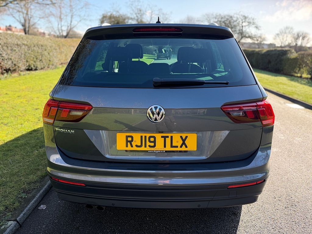 Volkswagen Tiguan Tsi Evo Match U3221 Ulez RJ19TLX Grey #5
