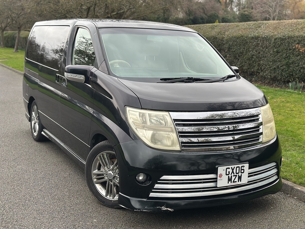 Nissan Elgrand U3247 Black