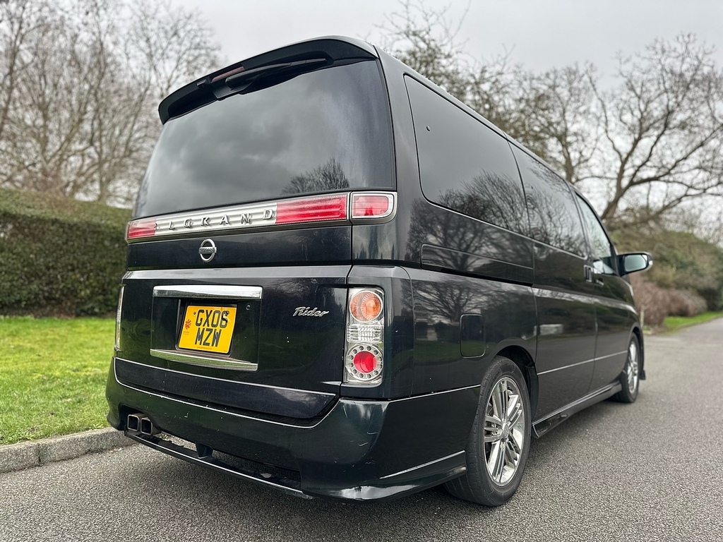Nissan Elgrand U3247 GX06MZW Black #4