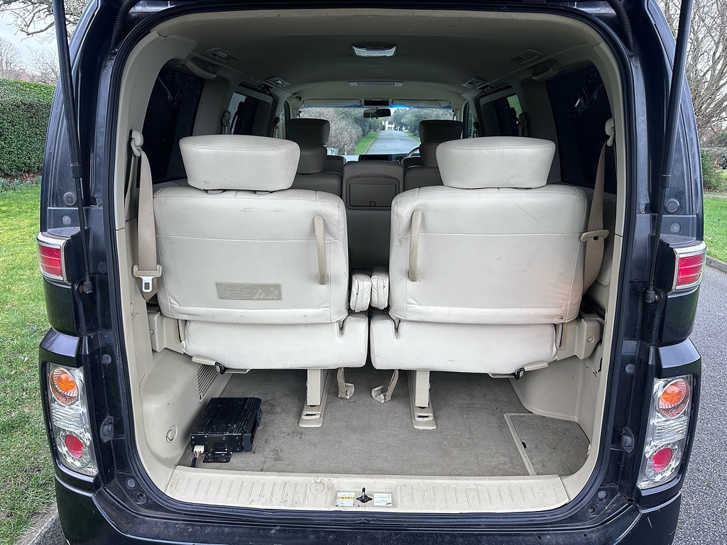 Nissan Elgrand U3247 GX06MZW Black #6