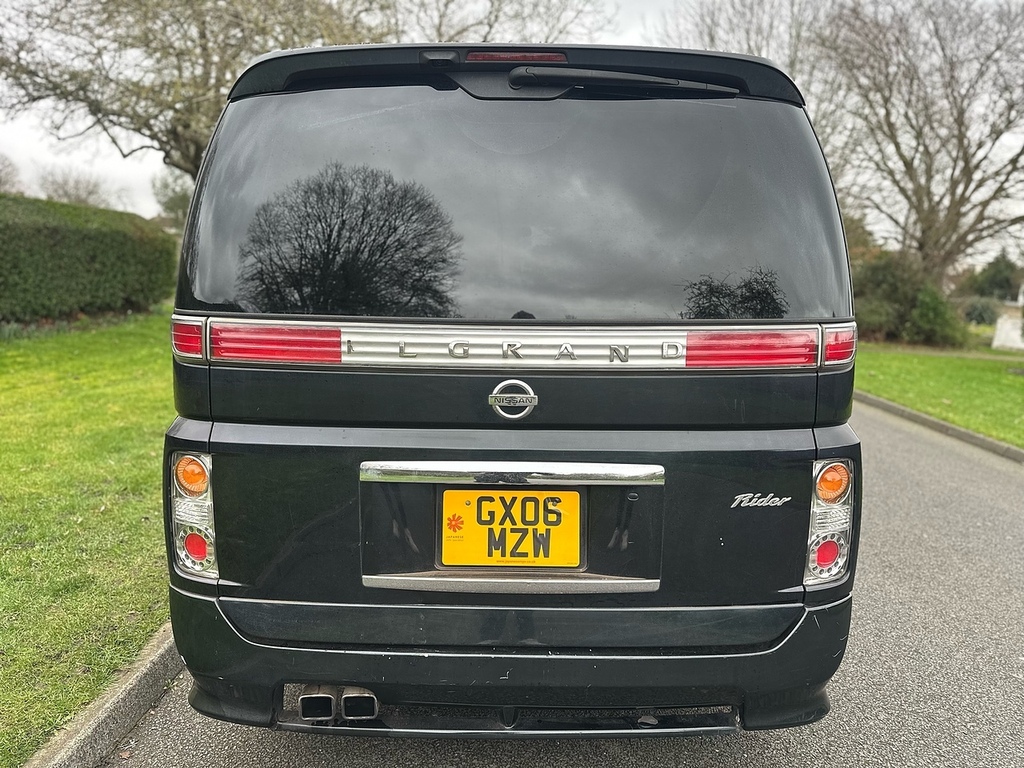 Nissan Elgrand U3247 GX06MZW Black #5