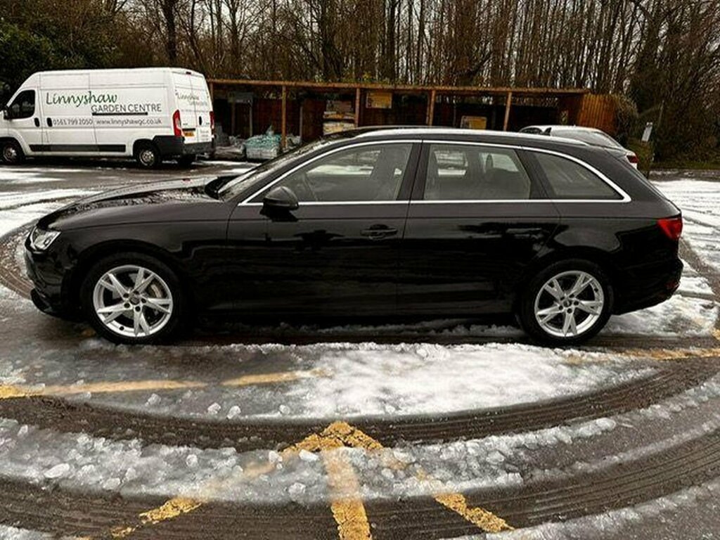 Audi A4 Avant 2.0 Tdi Ultra Sport S Tronic Euro 6 Ss 201 AV18KDU Black #4
