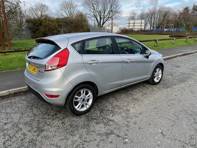 Ford Fiesta 1.25 Zetec 201717 AU17UNS Silver #6
