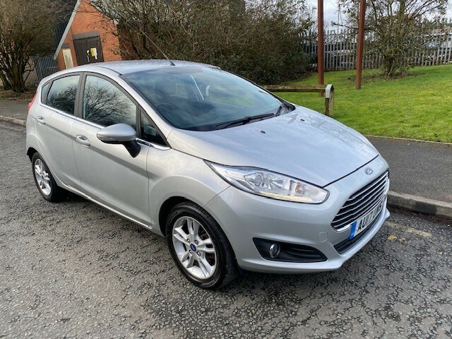 Ford Fiesta 1.25 Zetec 201717 Silver