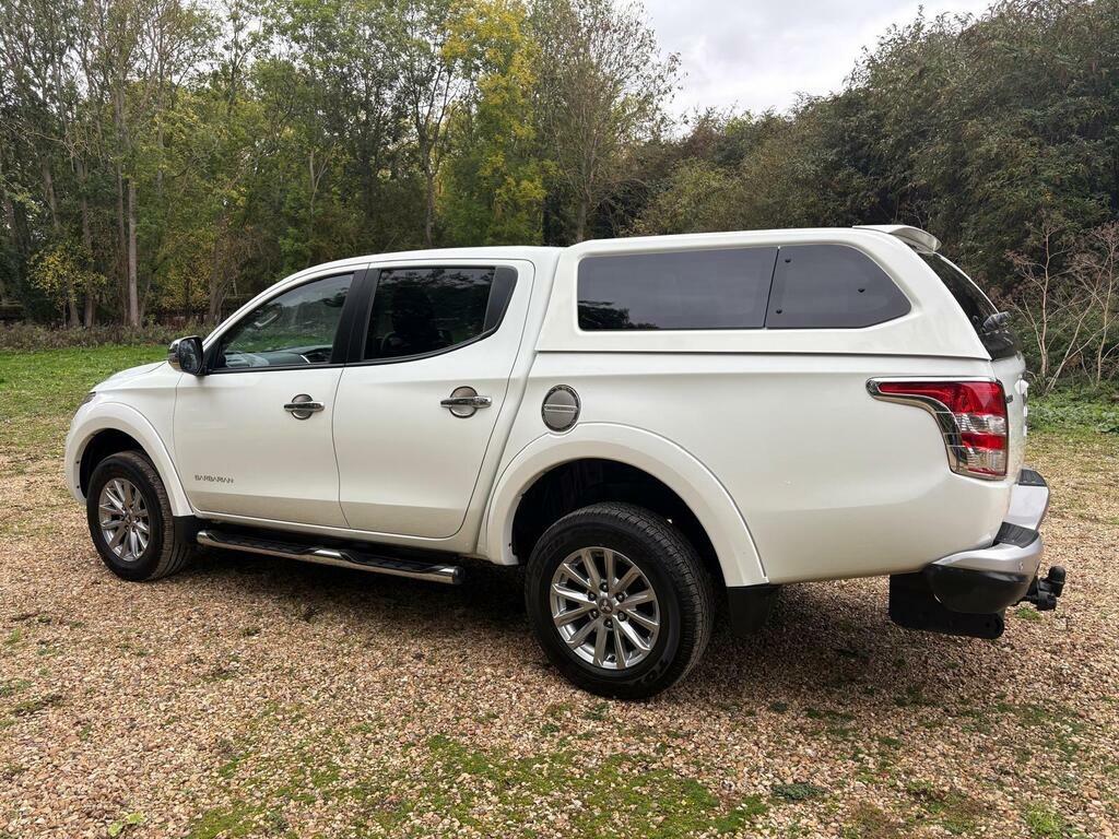 Mitsubishi L200 2.4 Di-d Dc Barbarian 4Wd Euro 5 WV66ZHE White #5