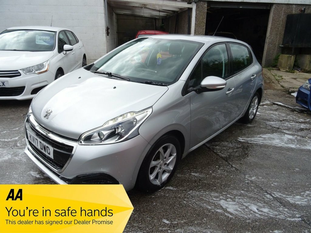 Peugeot 208 1.6L Active Silver