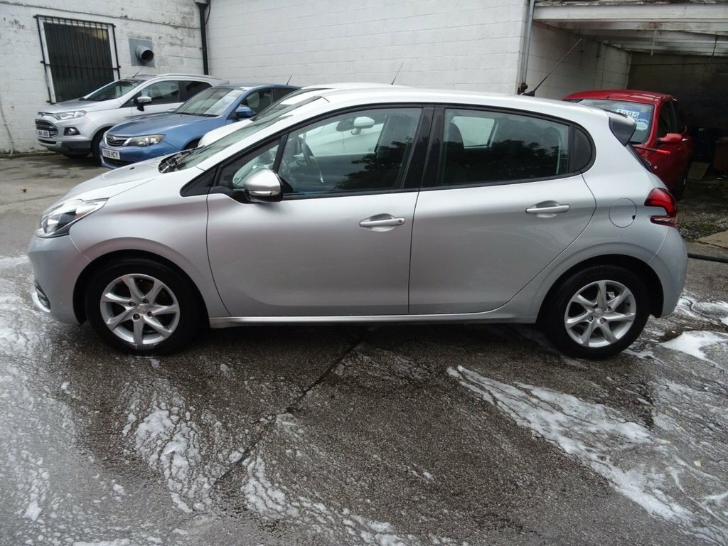 Peugeot 208 1.6L Active KV17DWO Silver #6