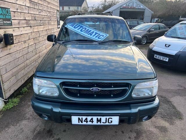 Ford Explorer 4.0 The North Face Limited Edition Suv Green #2