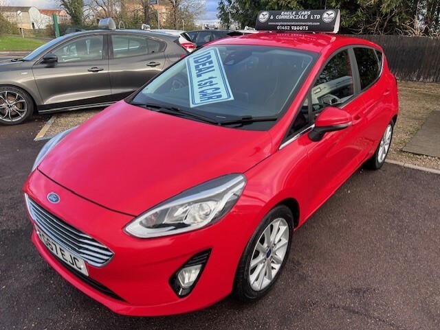 Ford Fiesta Titanium FG67EJC Red #3