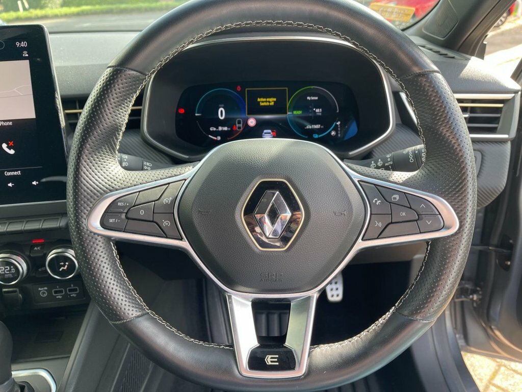 Renault Clio 2023 1.6 E-tech E-tech Engineered Hatchback Pe YB72HCA Grey #6
