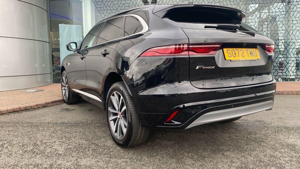 Jaguar F-Pace 2.0 P250i R-dynamic Se Awd Euro 6 Ss Black #4