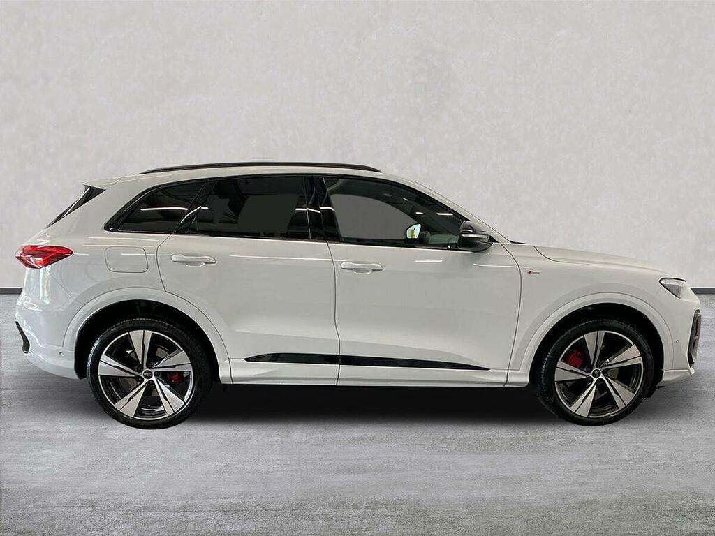 Audi Q5 Suv Edition 1 Tdi Quattro 204 Ps S Tronic SM25XGY White #4