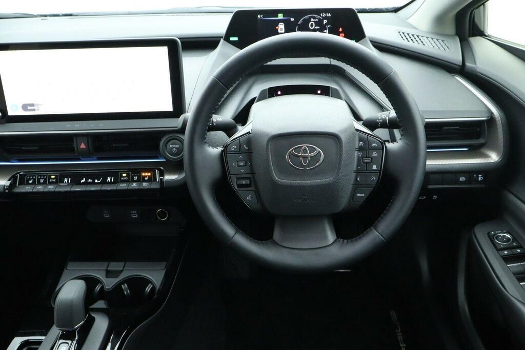 Toyota Prius 2.0 13.6Kwh Excel Hatchback Plug-in Hyb FD74HWW Black #6