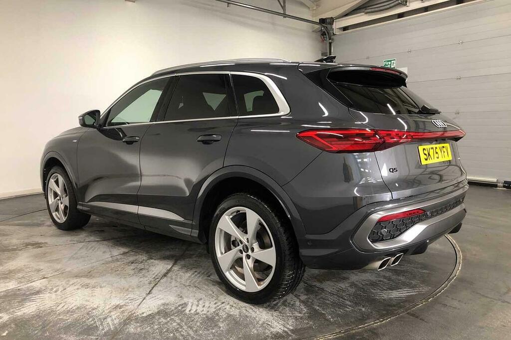 Audi Q5 Suv S Line Tdi Quattro 204 Ps S Tronic SK75YFV Grey #3