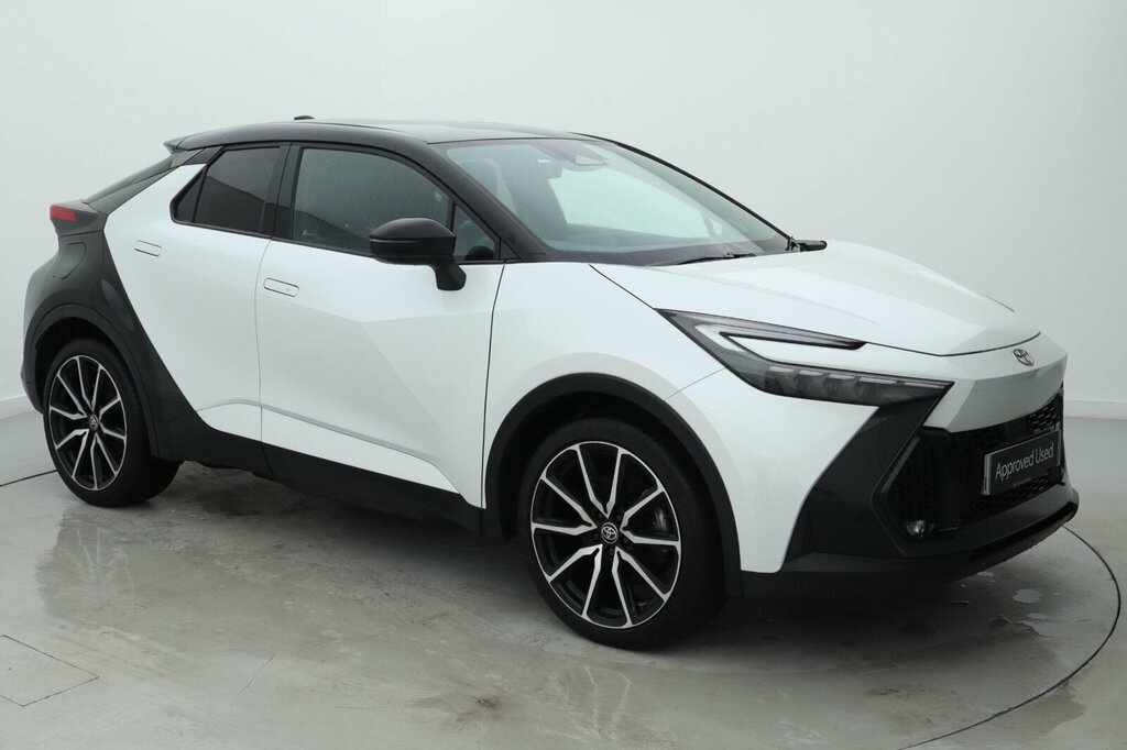 Toyota C-Hr 2.0 Vvt 13.6Kwh Gr Sport Suv Plug-in Hy White
