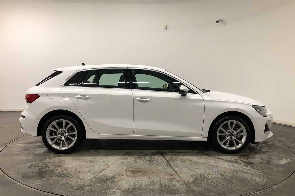 Audi A3 Sport Tfsi E 204 Ps S Tronic SL75NNR White #4