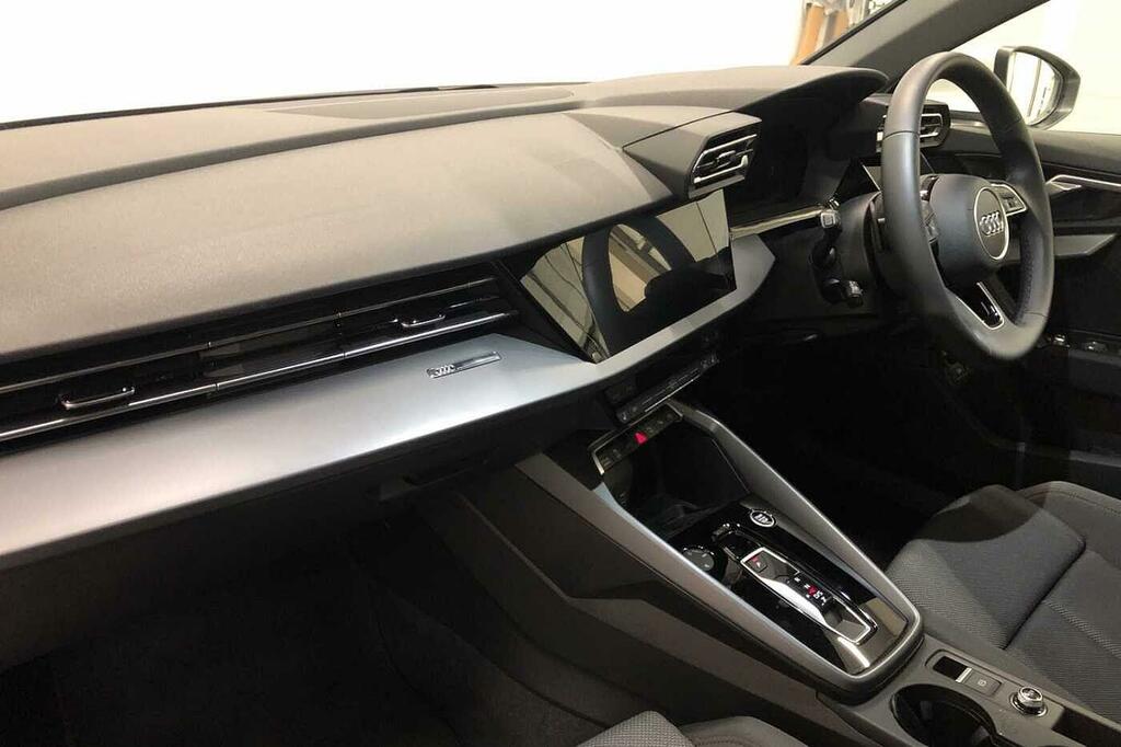Audi A3 Sport Tfsi E 204 Ps S Tronic SL75NNR White #2