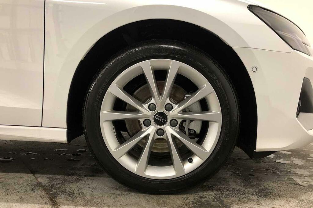 Audi A3 Sport Tfsi E 204 Ps S Tronic SL75NNR White #5