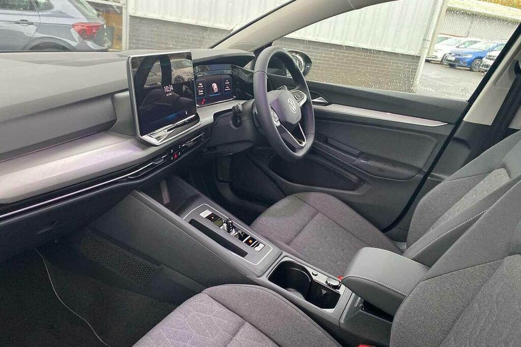 Volkswagen Golf 1.5 Tsi 204 Match Ehybrid Dsg SM75CYY Black #2