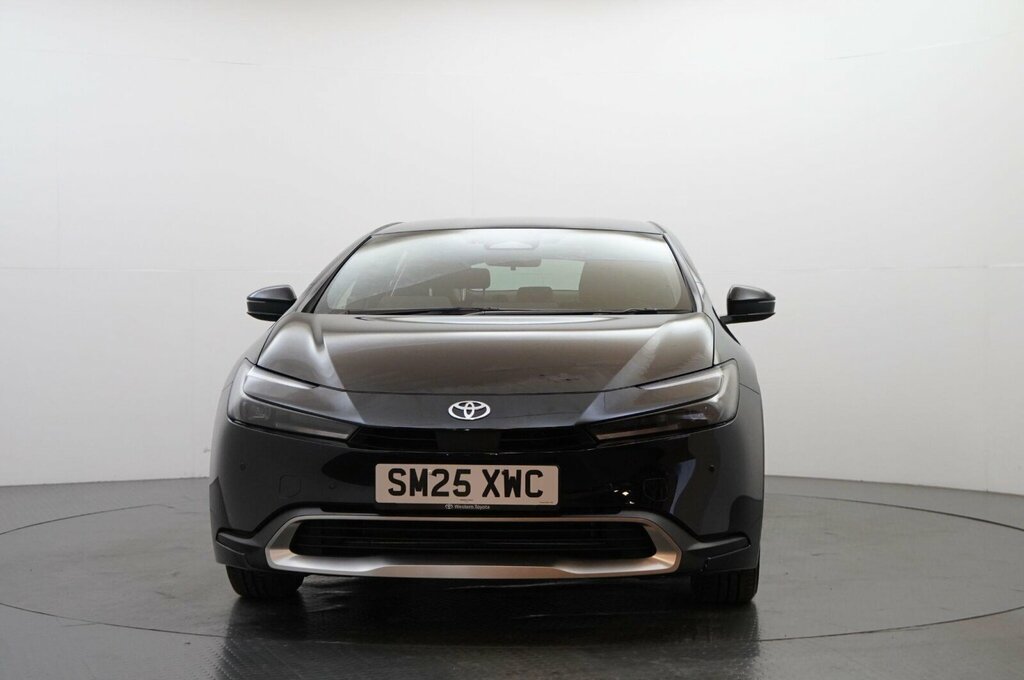 Toyota Prius 2.0 13.6Kwh Design Cvt Euro 6 Ss SM25XWC Black #2