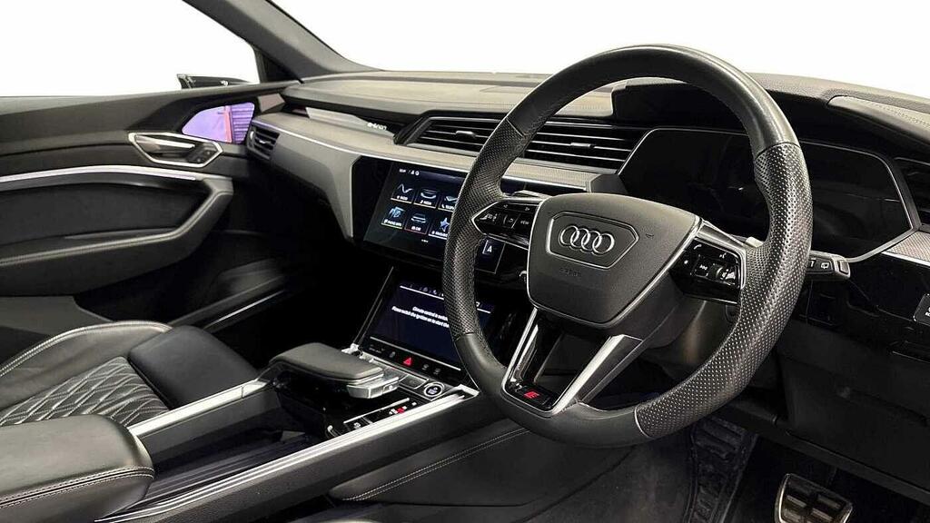 Audi Q8 e tron Vorsprung 50 E-tron Quattro 250,00 Kw LA20XMY Black #6