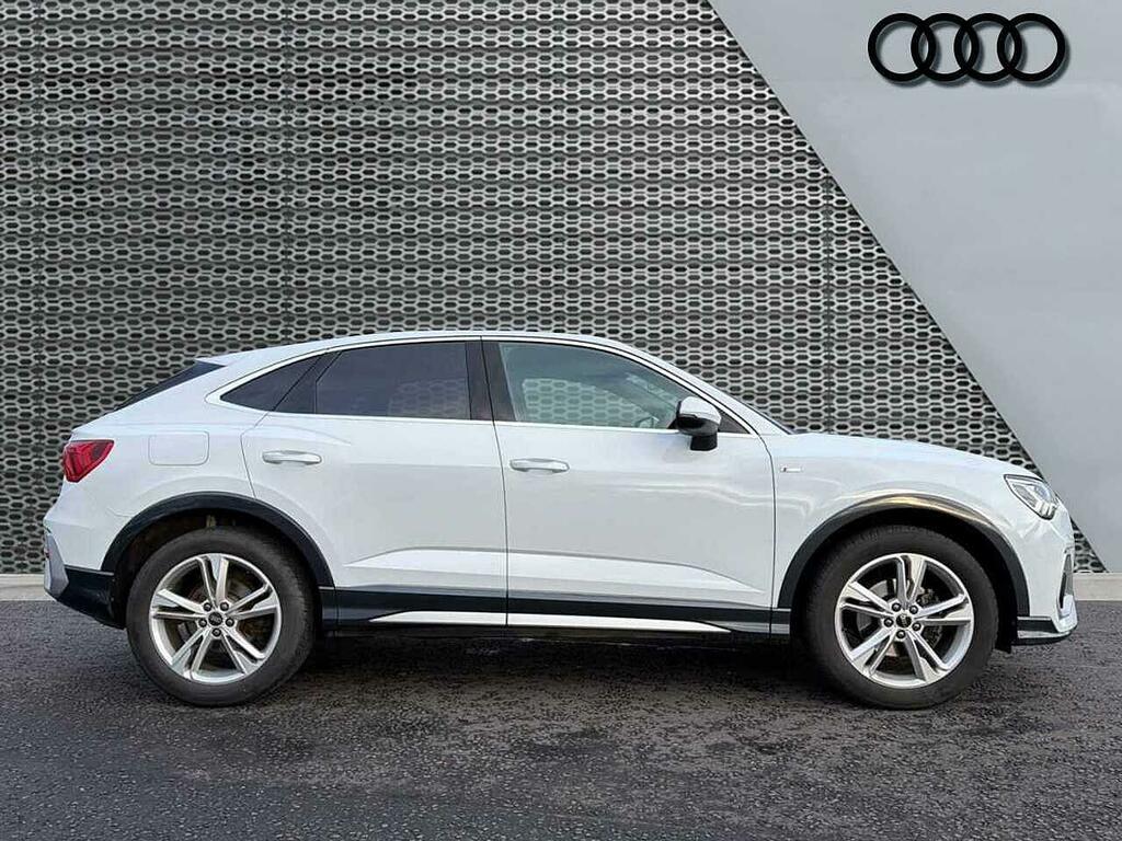 Audi Q3 S Line 35 Tfsi 150 Ps S Tronic SL23NLJ White #4