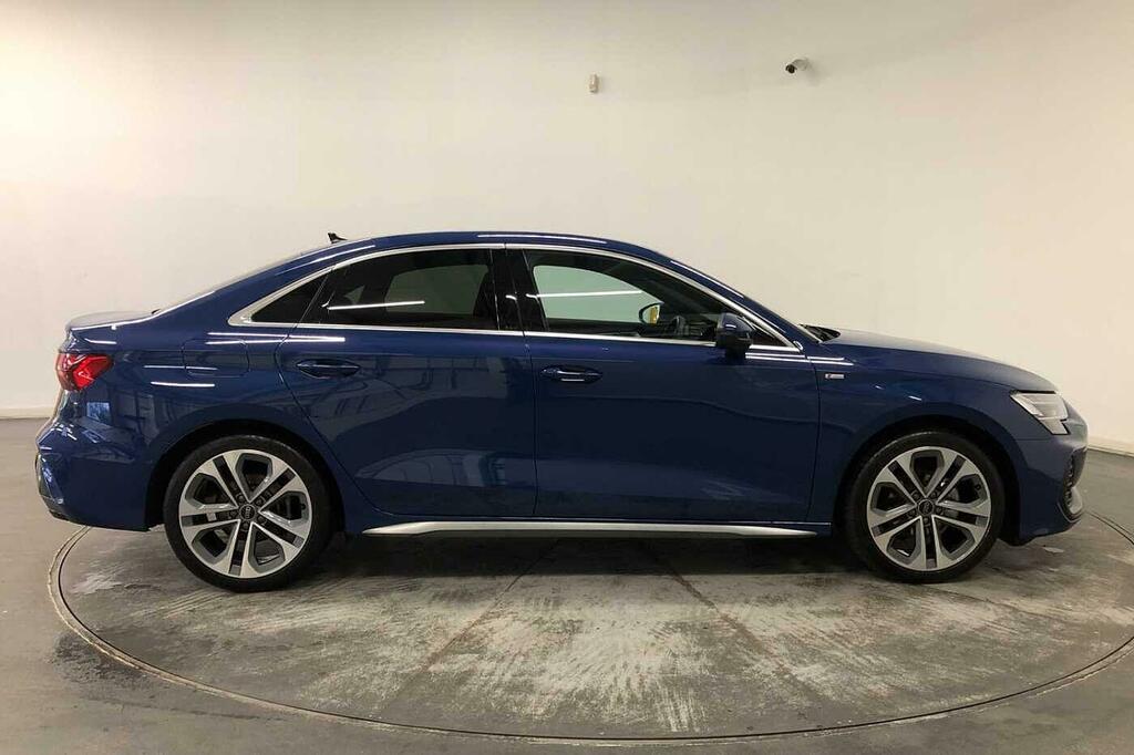 Audi A3 S Line 35 Tfsi 150 Ps S Tronic SM25VYS Blue #4