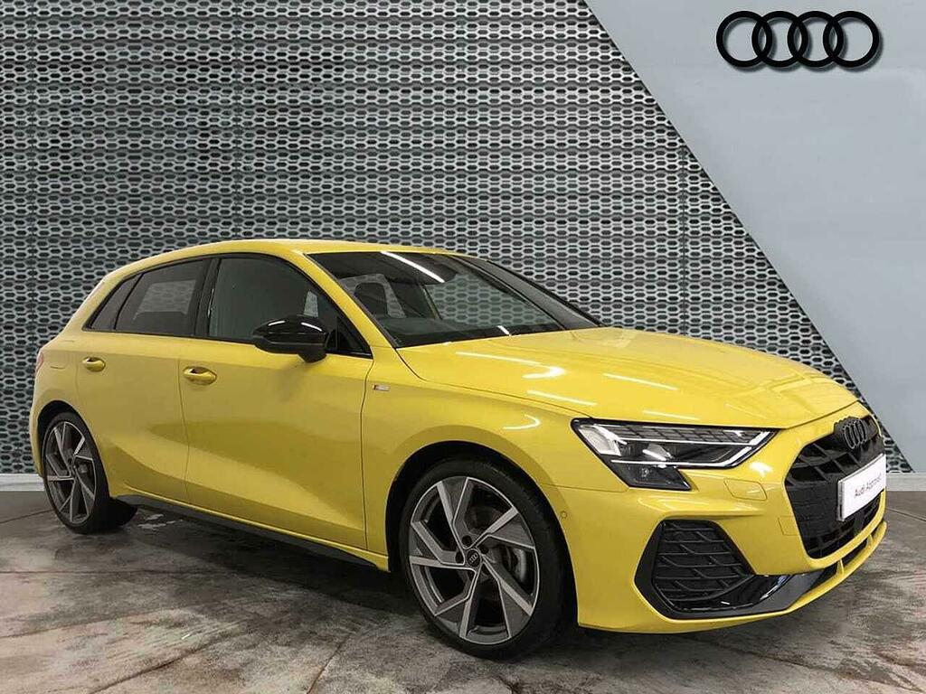 Audi A3 Black Edition 35 Tfsi 150 Ps S Tronic Yellow