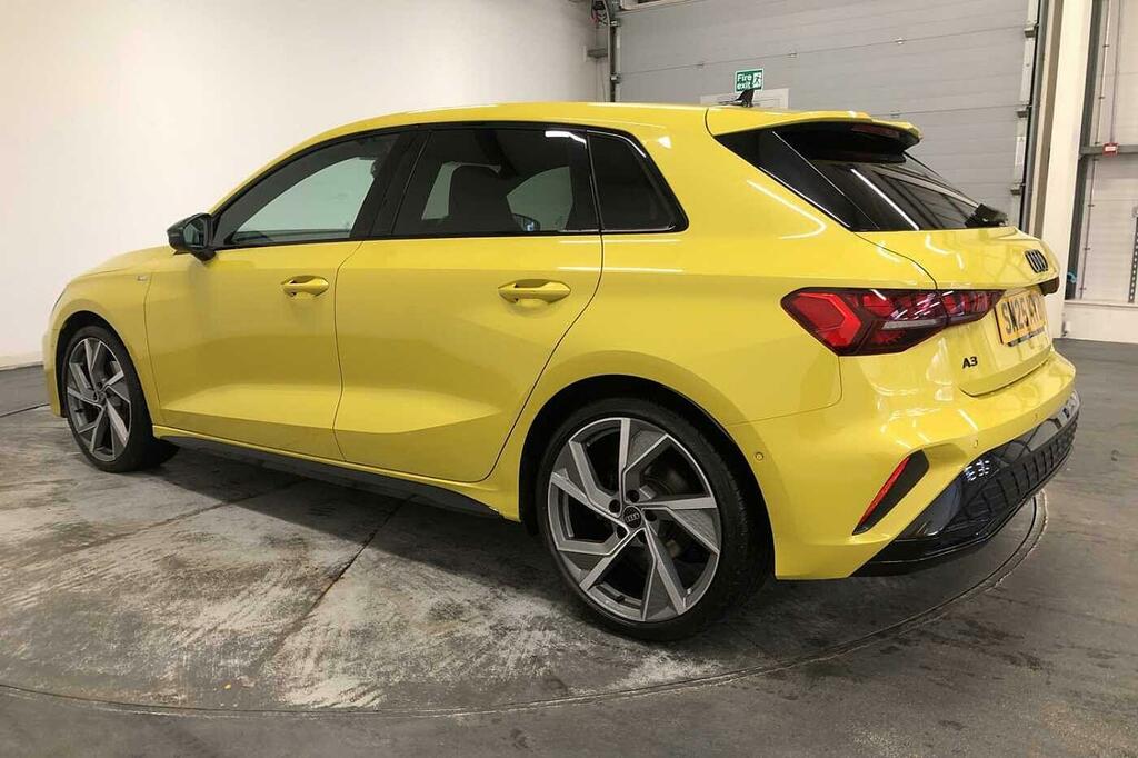 Audi A3 Black Edition 35 Tfsi 150 Ps S Tronic SM25KYB Yellow #3