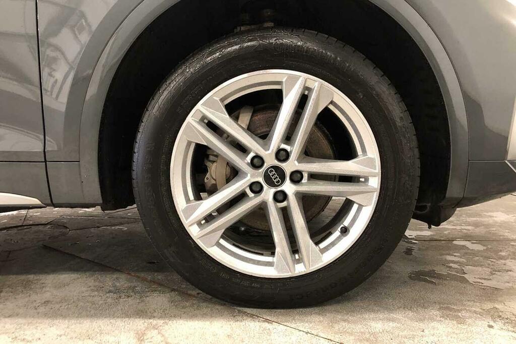 Audi Q5 S Line 40 Tdi Quattro 204 Ps S Tronic SN23JRA Grey #5