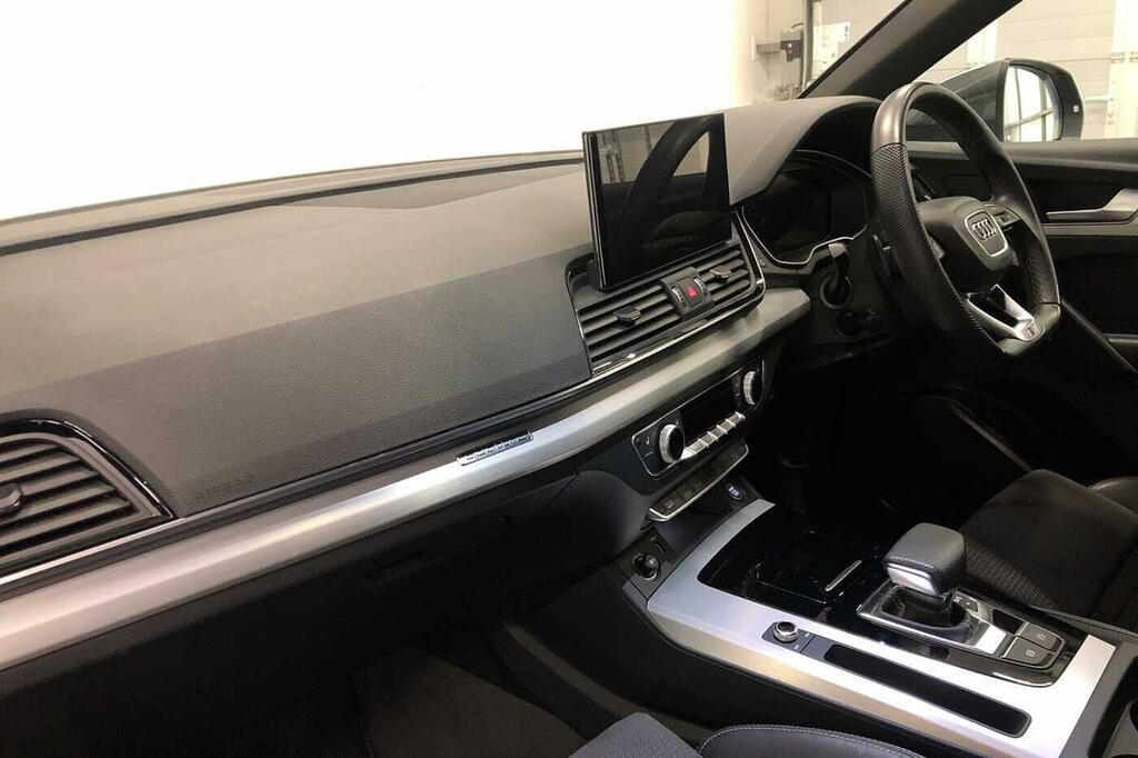 Audi Q5 S Line 40 Tdi Quattro 204 Ps S Tronic SN23JRA Grey #2