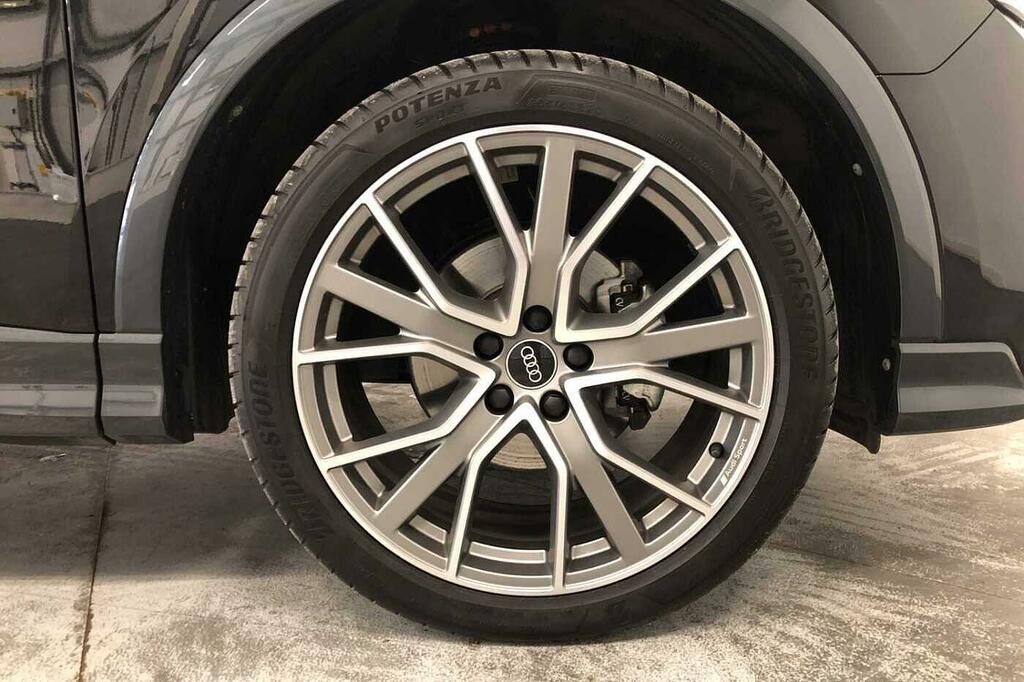Audi Q3 Black Edition 35 Tfsi 150 Ps S Tronic SM25OCD Black #5