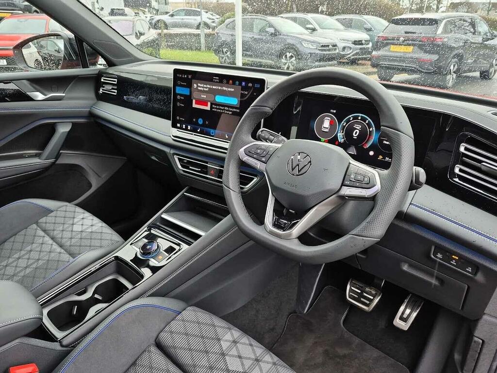 Volkswagen Tiguan R-line 1.5 Etsi 150 Ps 7-Speed Dsg ST75OZX Red #6