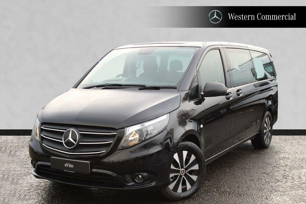 Mercedes-Benz eVito 100Kwh Premium Tourer Double Cab Black #3
