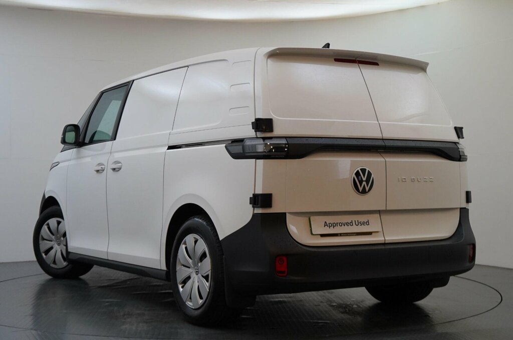 Volkswagen ID.Buzz Pro 79Kwh Commerce SM75BZV White #4