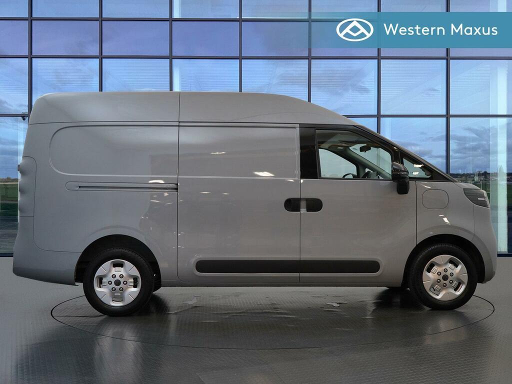 Maxus eDeliver 5 64Kwh Panel Van 6Dr L1 163 Ps White #6