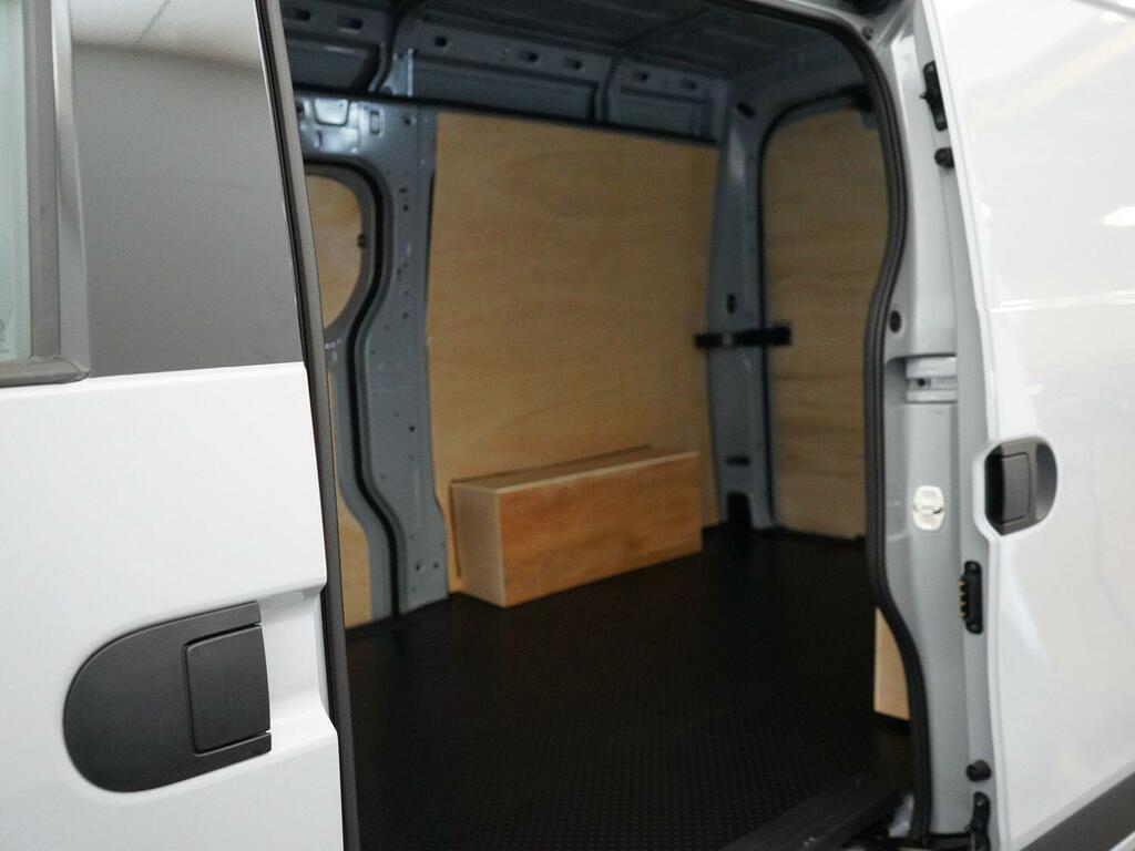 Maxus eDeliver 5 64Kwh Panel Van 6Dr L1 163 Ps White #24