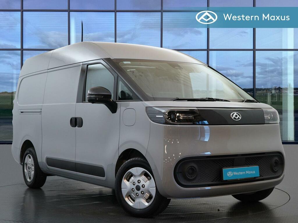 Maxus eDeliver 5 64Kwh Panel Van 6Dr L1 163 Ps White #1