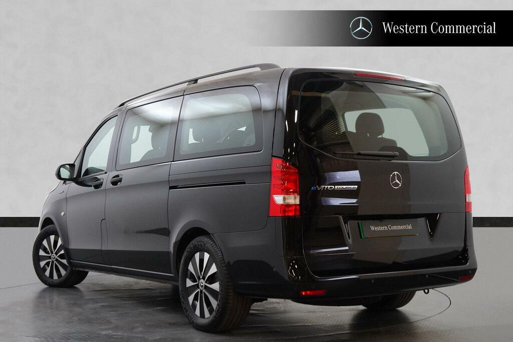 Mercedes-Benz eVito 100Kwh Premium Tourer Double Cab Black #4